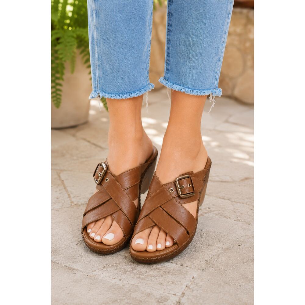 Naturalizer Comfort Women's Brown Leather Wedge